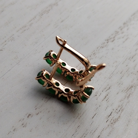 Emerald Gold drop earrings - Picture 4 of 7